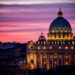 Bazilica San Pietro din Vatican, centrul unei lumi fascinante