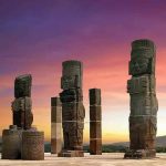 Turul Tula si vizitarea atlantilor